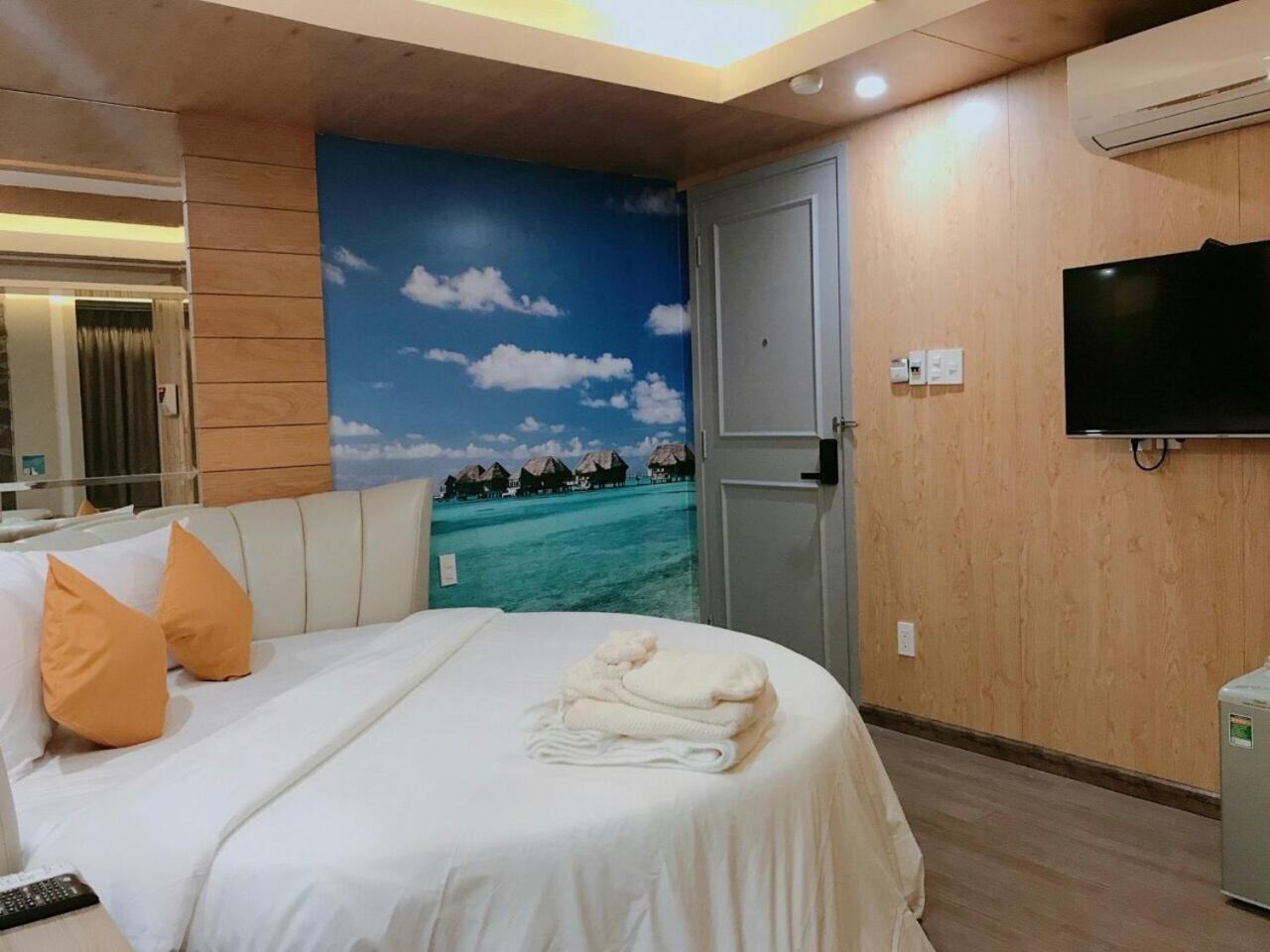 Hotel Ks Tinh Nhan Sach *