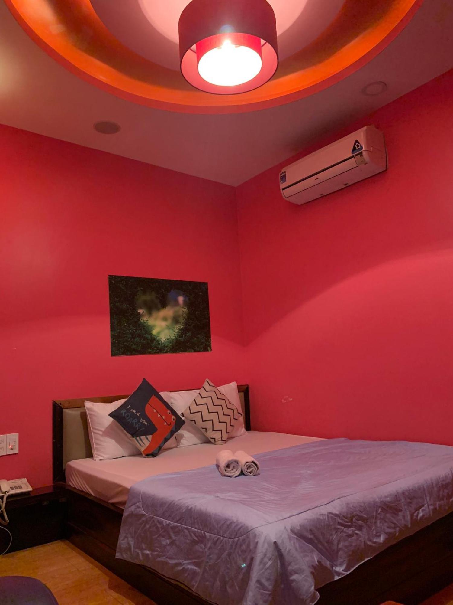 Ks Tinh Nhan Sach Hotel Ho Chi Minh City